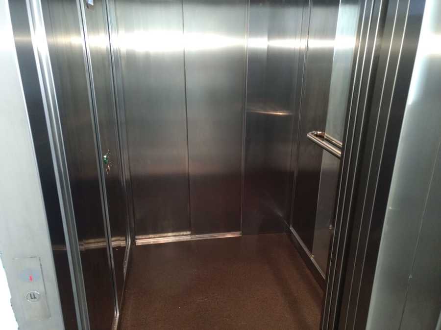 Instalación de ascensor MRL para 11 personas para 3 niveles