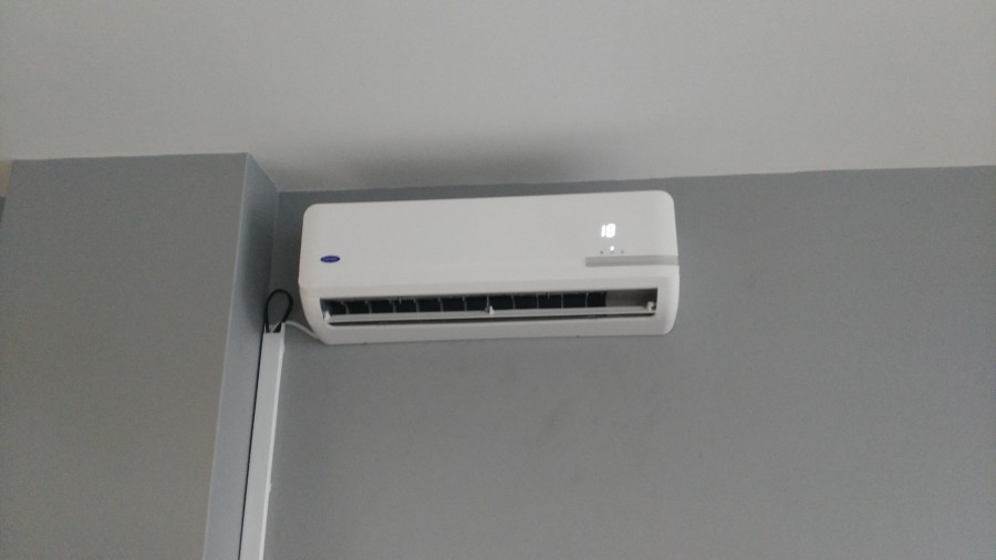 Instalacion de equipo mini split de 1.5 T.R.