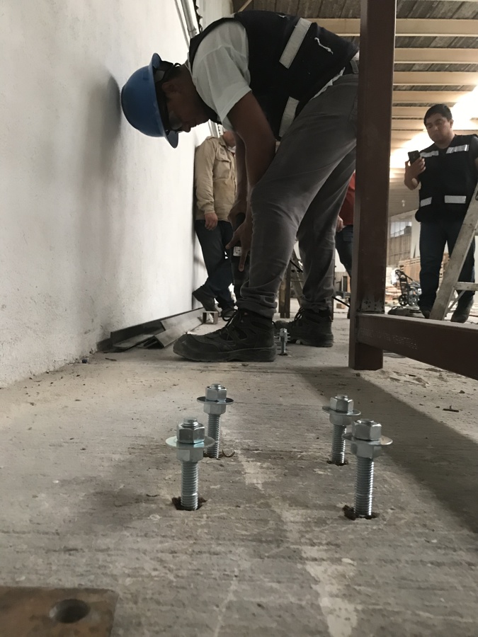 Instalación de los Sistemas de Anclaje Químico.