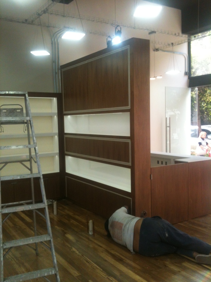 Instalación de mobiliario.