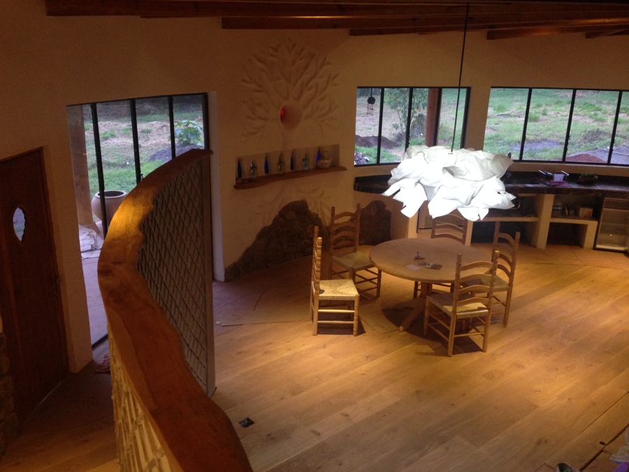 Interior con duela de madera