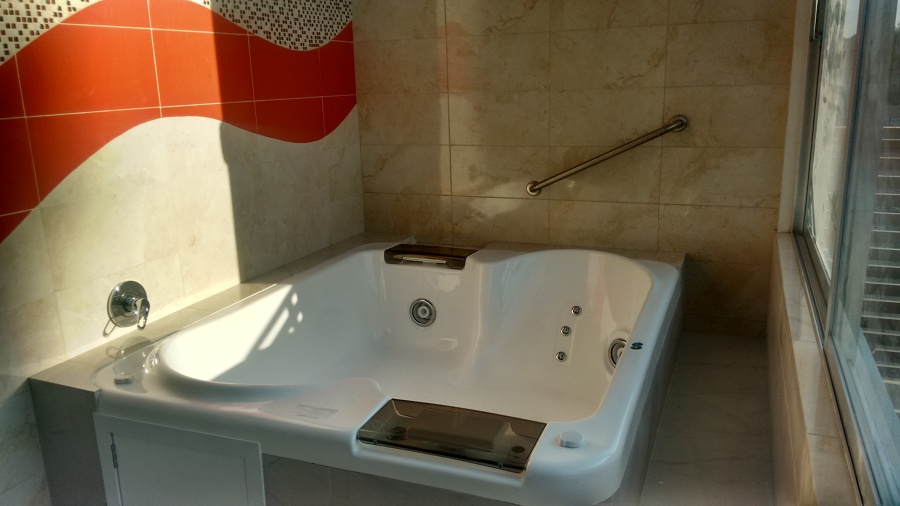 JACUZZI RECAMARA PRINCIPAL