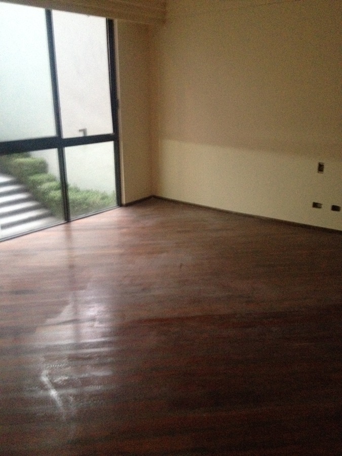 Mantenimiento en pisos de madera