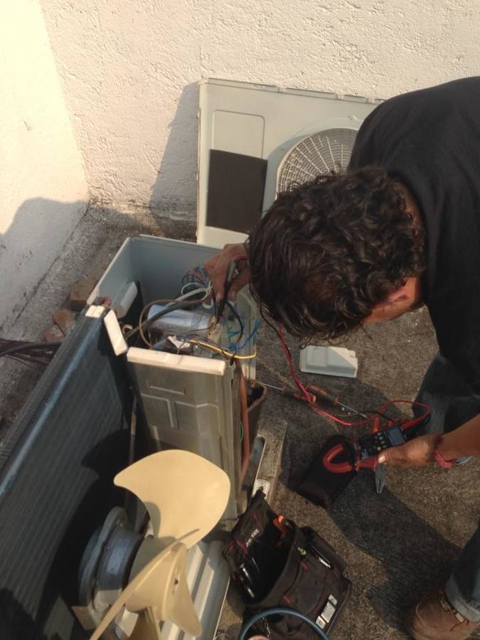 MANTENIMIENTO PREVENTIVO Y CORRECTIVO  A MINI SPLIT 2 TONELADAS YORK 