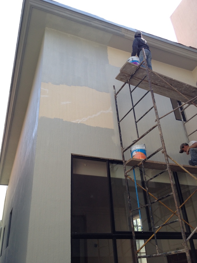 Mantenimiento y pintura en fachadas