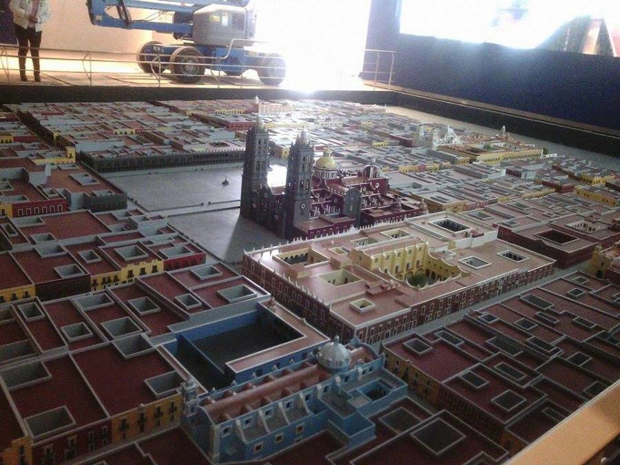 MAQUETA PUEBLA MIB
