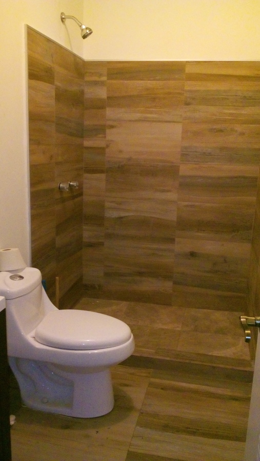 MEDIO BAÑO