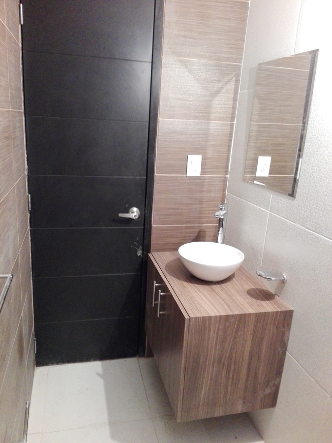 Mueble de baño en nogal