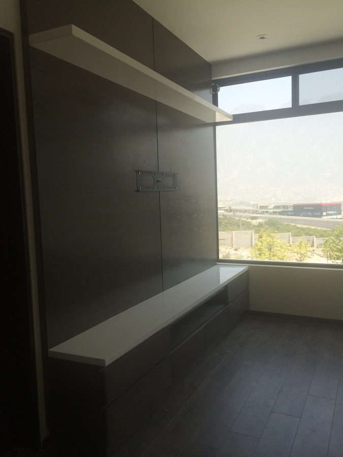 MUEBLE TELEVISION PARA RECAMARA PRINCIPAL 