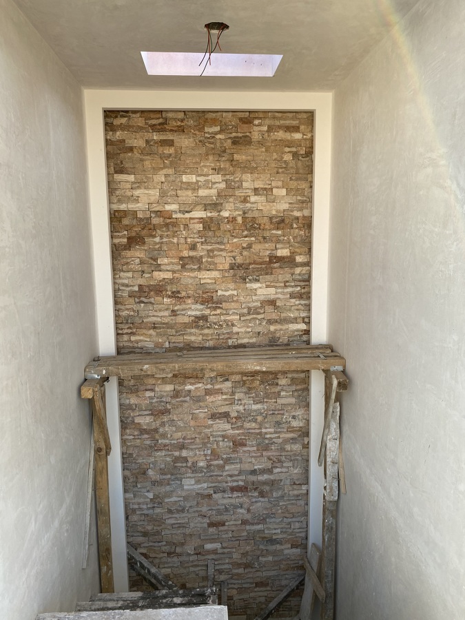 Muro de escalera flotante