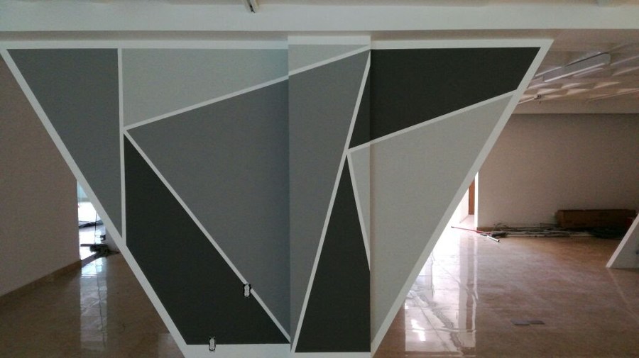 Muro divisorio, con pintura artística.