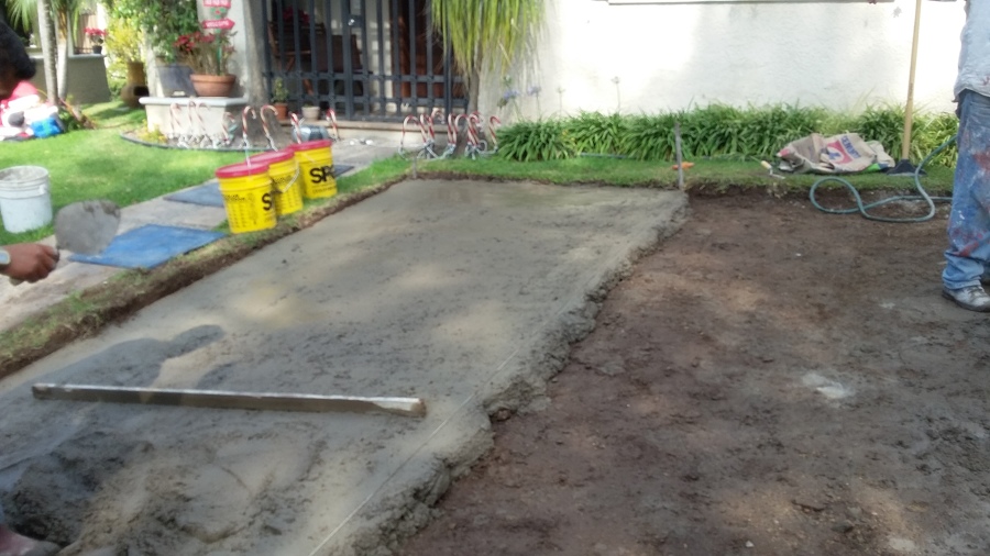 NIVELACIÓN  CON CONCRETO