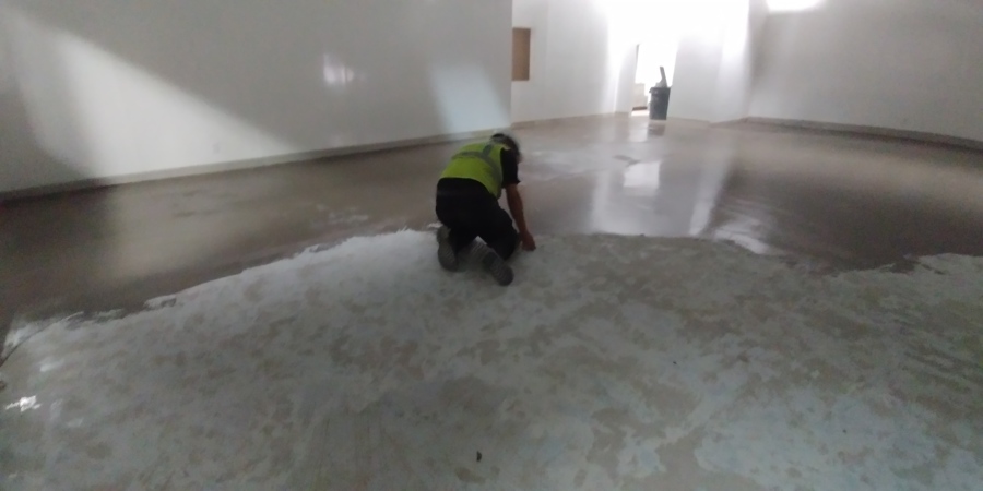 Nivelacion del piso con el que se contaba