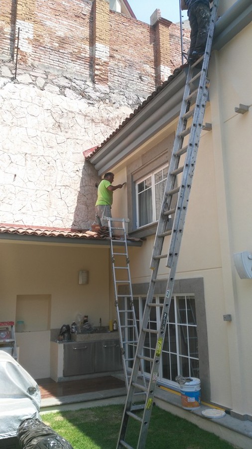 Pintura de casa en las lomas