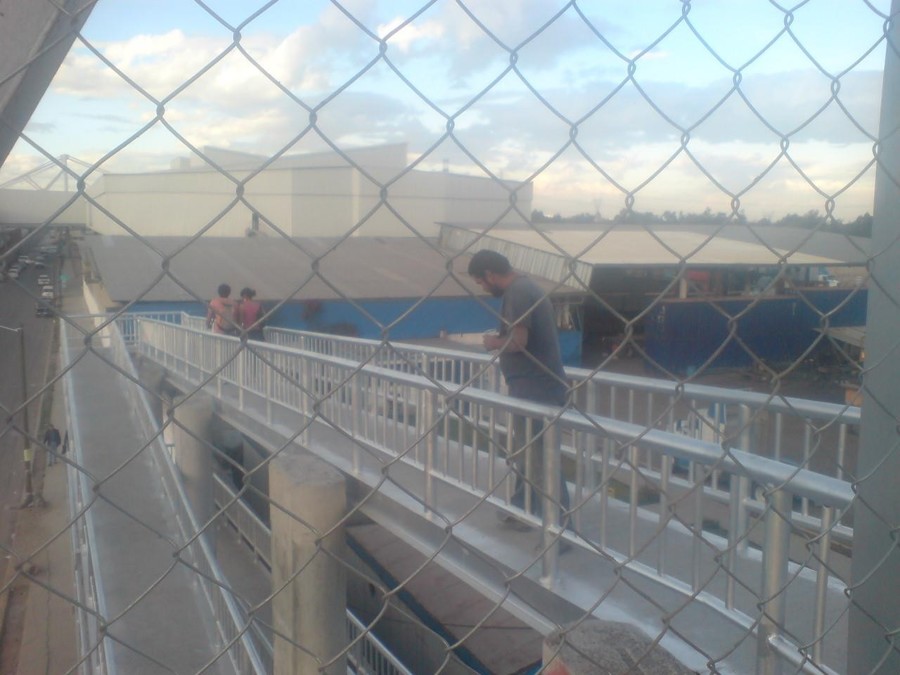 PINTURA EN PUENTE
