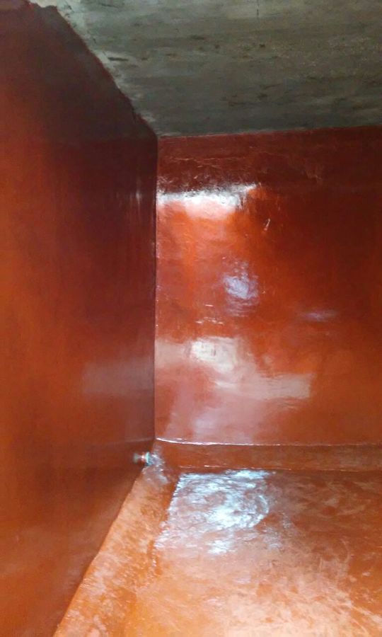 PINTURA EPOXICA EN CISTENA