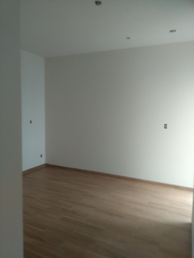 PINTURA Y PISO ACABADO