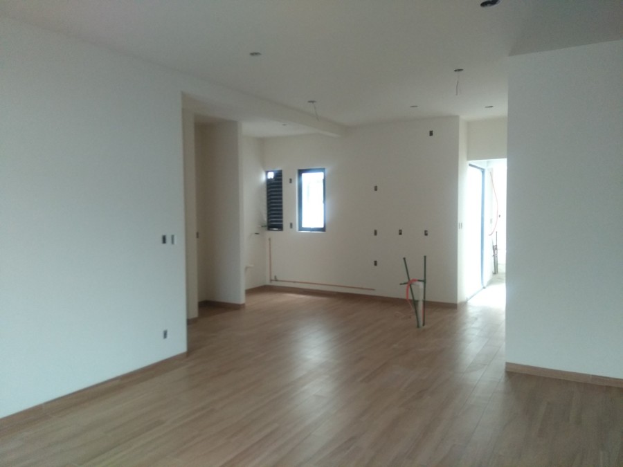 PISO CERAMICO ACABADO