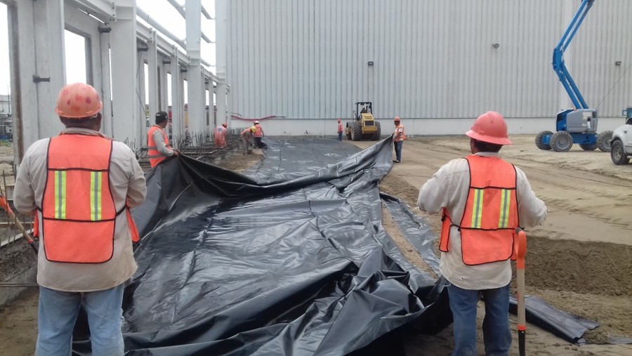 Preparación de terreno para colado de pisos