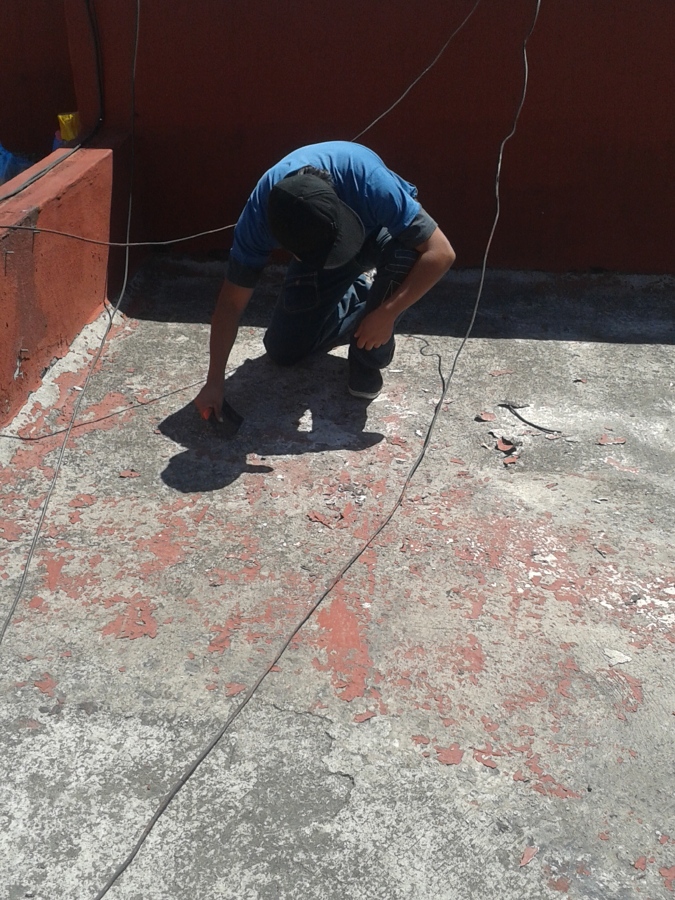 Preparación del área a impermeabilizar.