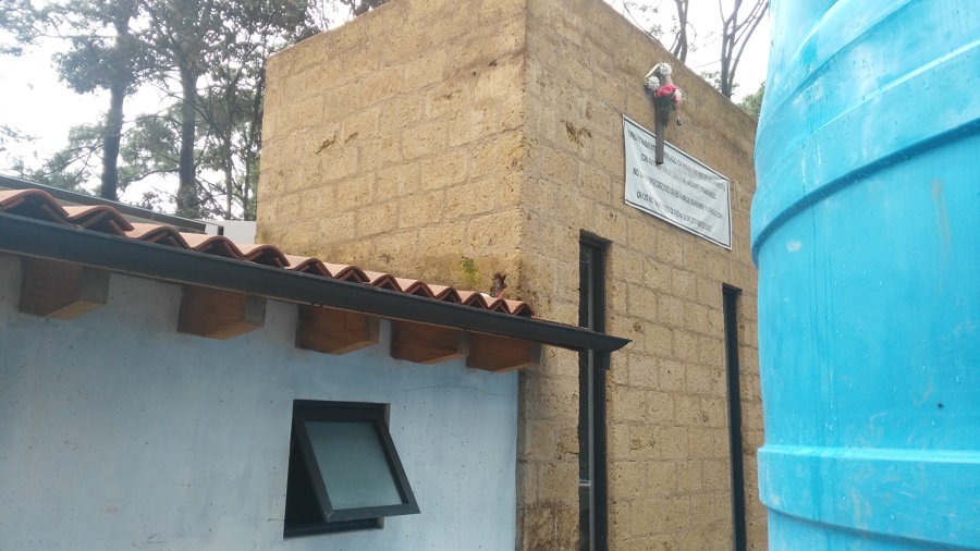 PRISMA DE CUBO ESCALERA EN SILLAR