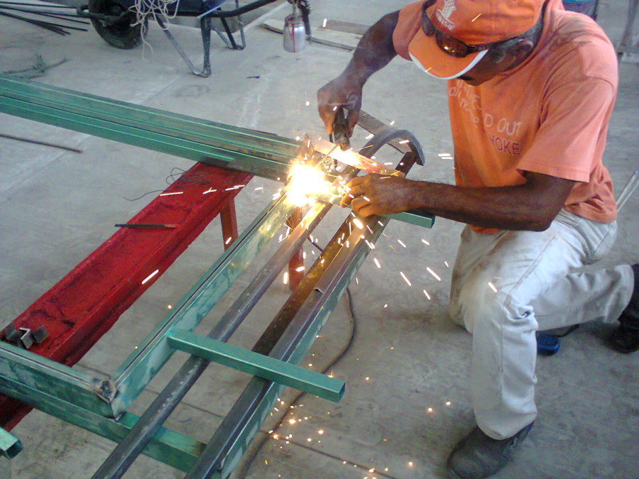 Proceso de Construcción de Mampara