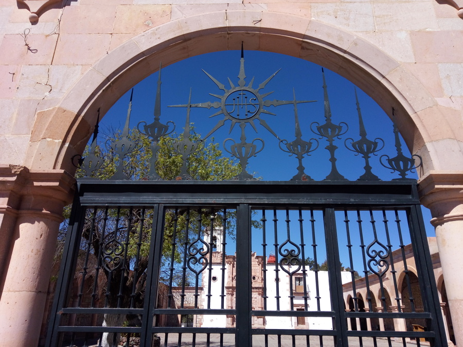 Puerta central
