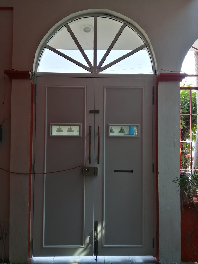 PUERTA ELECTRICA