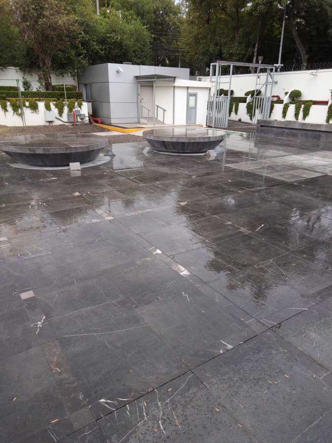 Pulido de piso de mármol