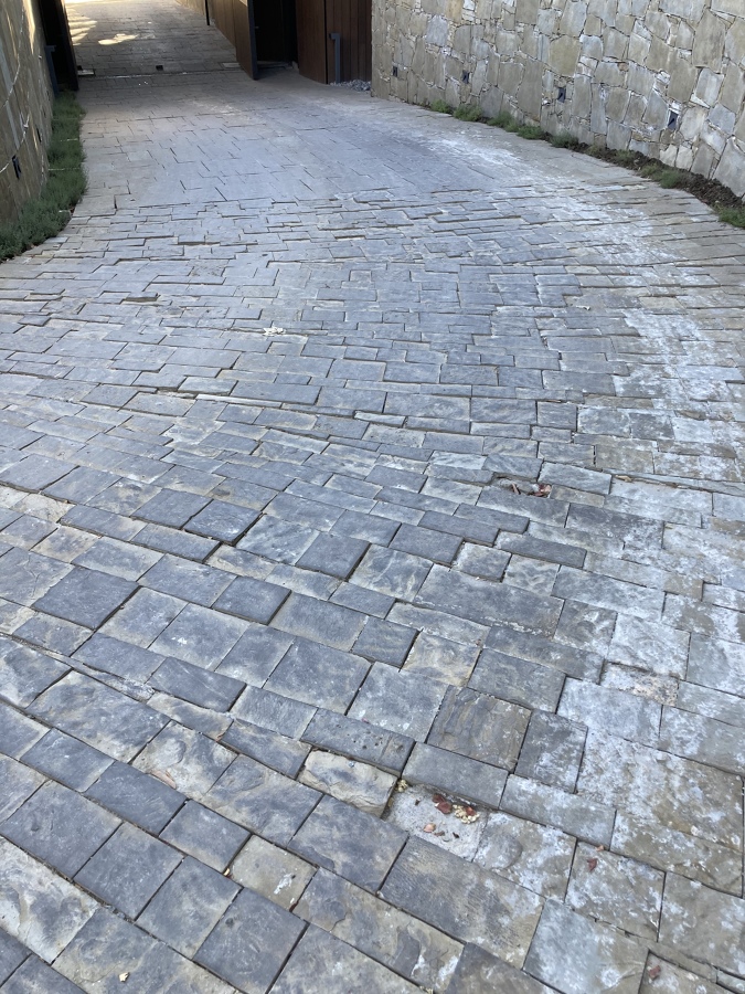 Rampa acceso residentes