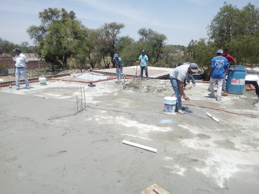 Realización de la mezcla y humectación de la superficie