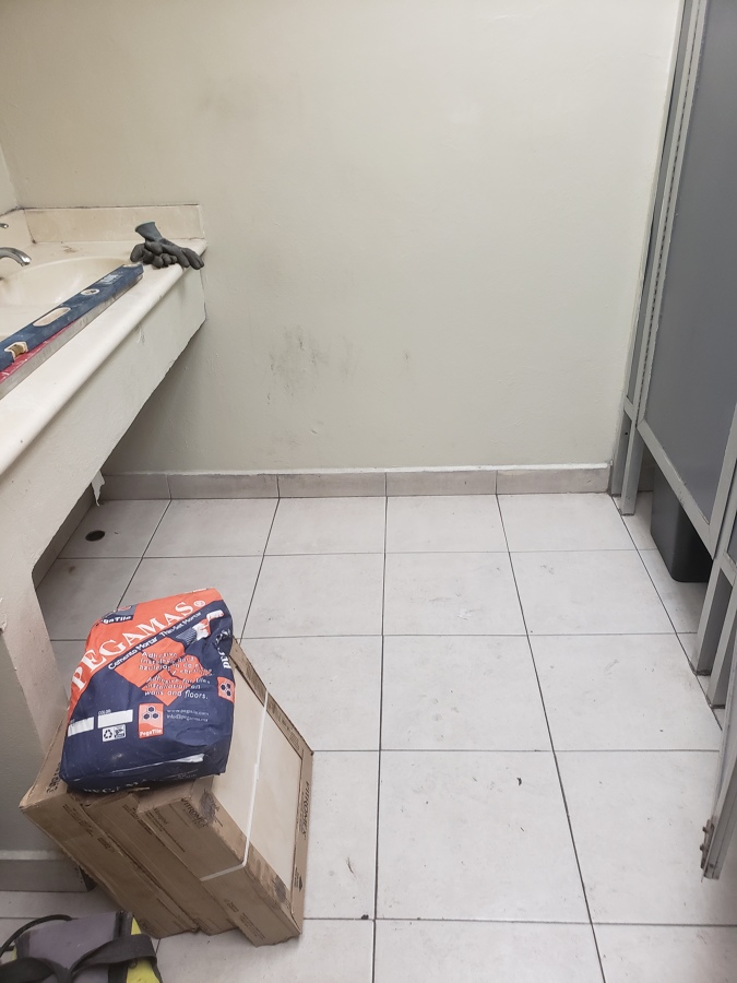 Remodelacion de baños industriales