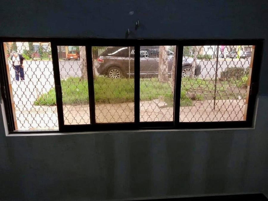 Remodelación de pisos y enchapado de muros