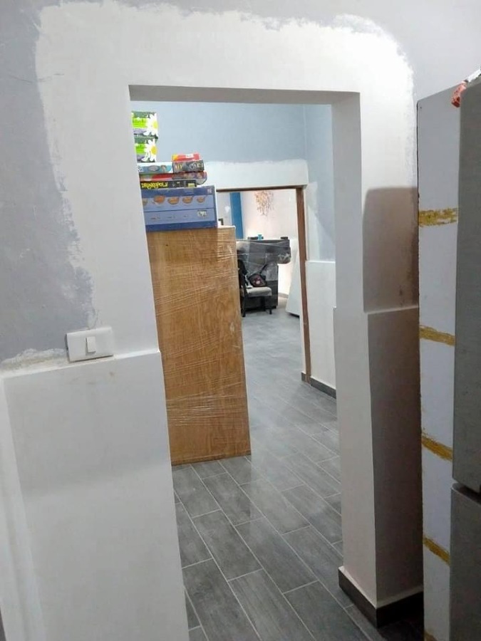 Remodelación de pisos y enchapado de muros