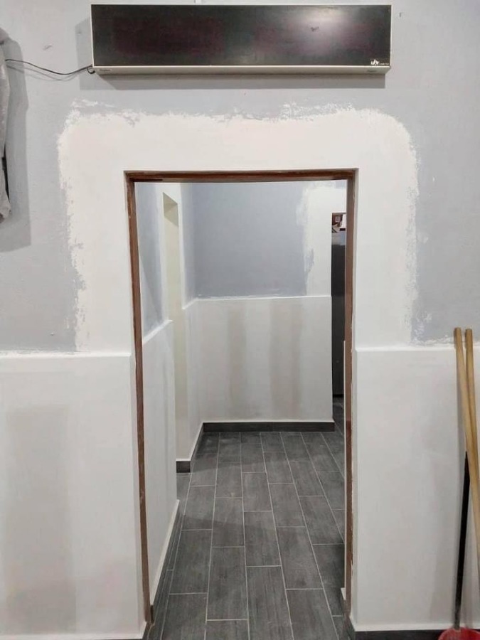 Remodelación de pisos y enchapado de muros