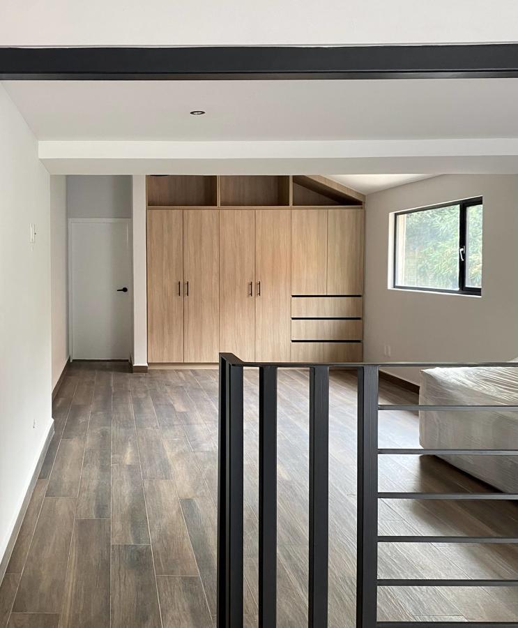 REMODELACION Y DISEÑO DE INTERIORES RESIDENCIA