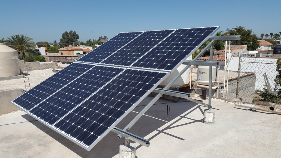 SISTEMA DE PANELES SOLARES EN CASA  RENE