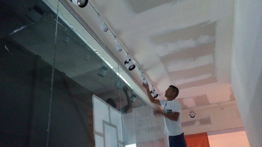 spots mostrador