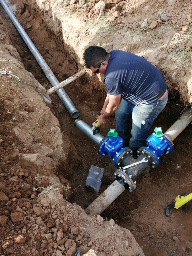 SUMINISTRO Y COLOCACION DE VALVULAS DE 4"