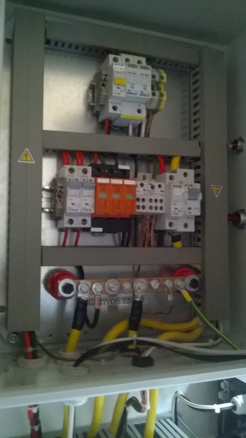 Tablereo de control o de protecciones