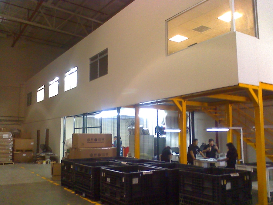 taller, oficinas en planta