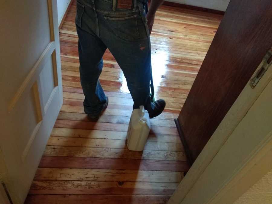 Terminación de barnizado