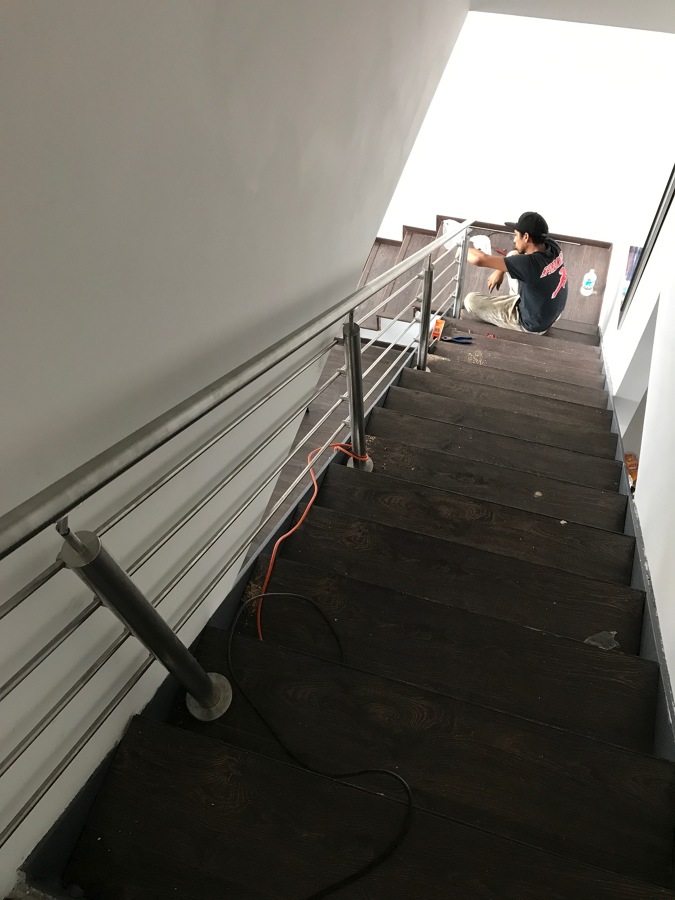 TRABAJOS DE BARANDAL EN ESCALERA