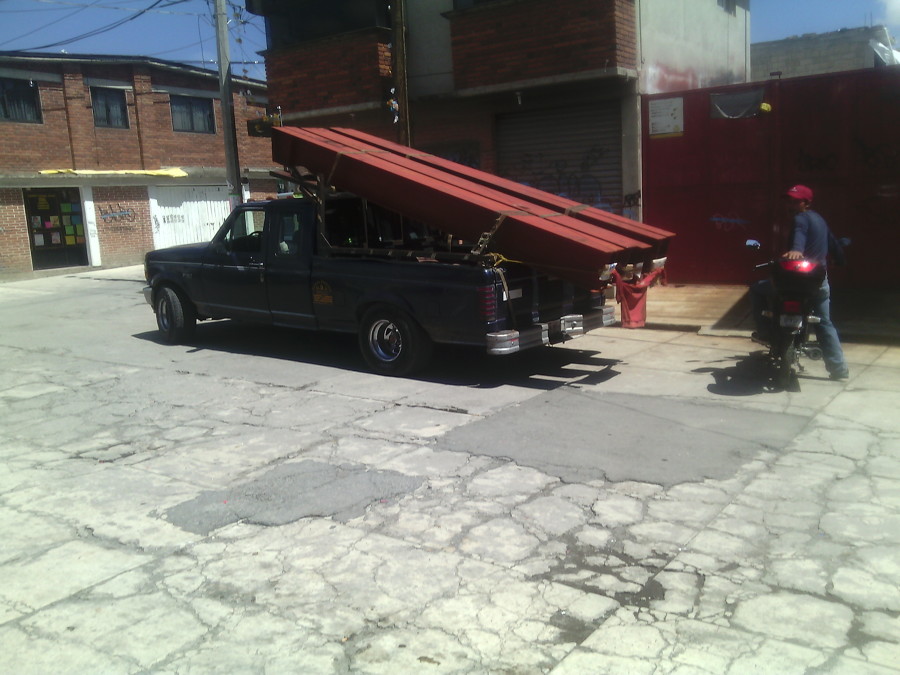 TRANSPORTE DE COLUMNAS DE 14X8X44KGS