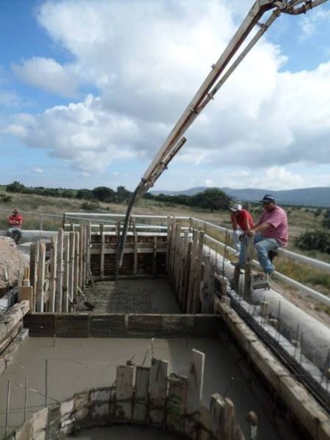 Vaciando el concreto 