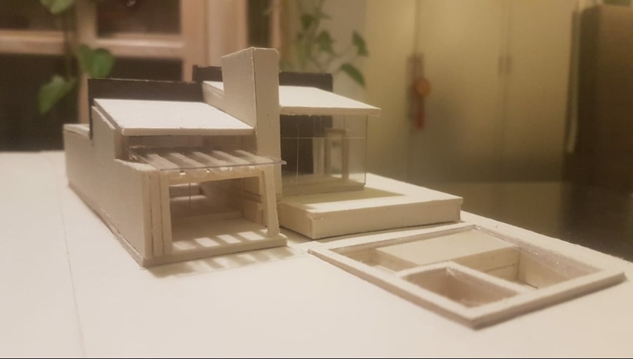 Vista fachada principal, maqueta