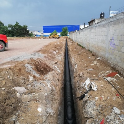 Excavación e Instalación Tubo corrugado PEAD (70ml)
