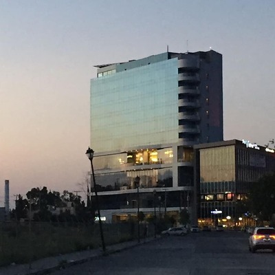 Vidrio y aluminio para Hotel Conrad San Luis Potosí