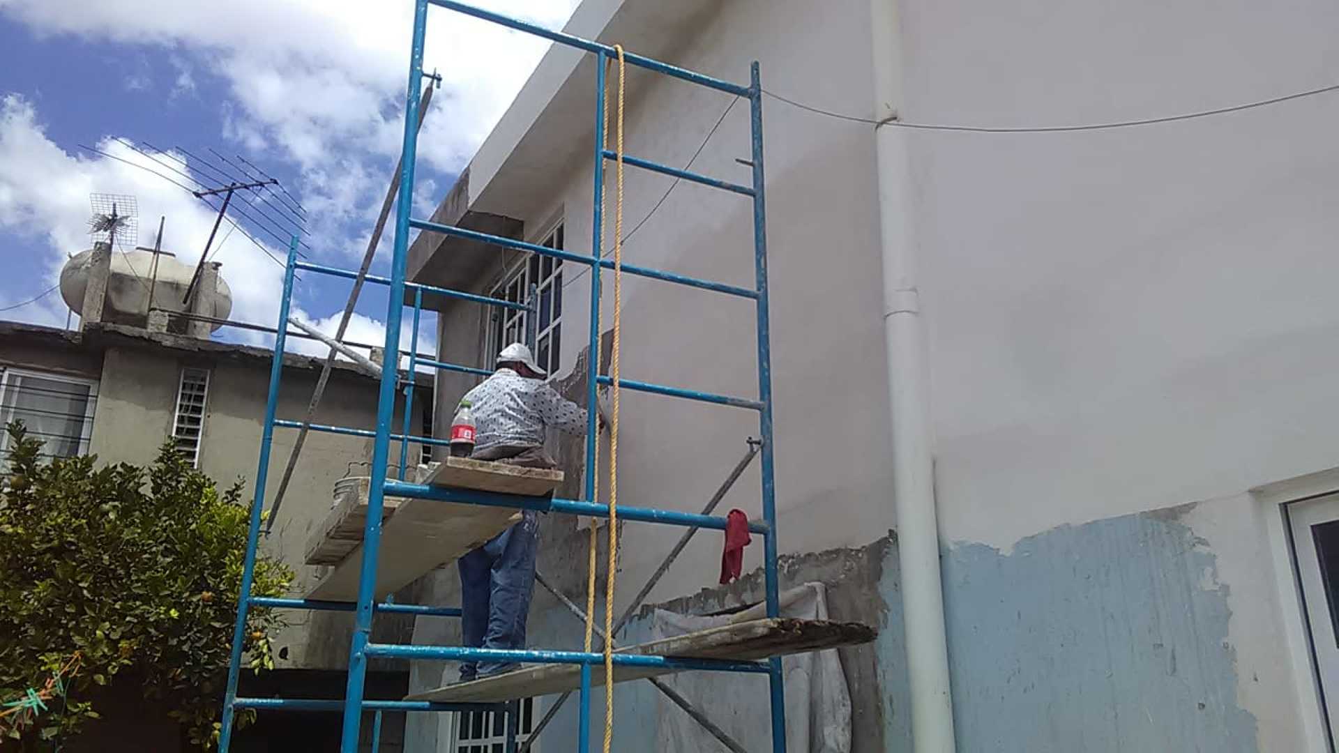 Aplicación de capa fina con Estuco