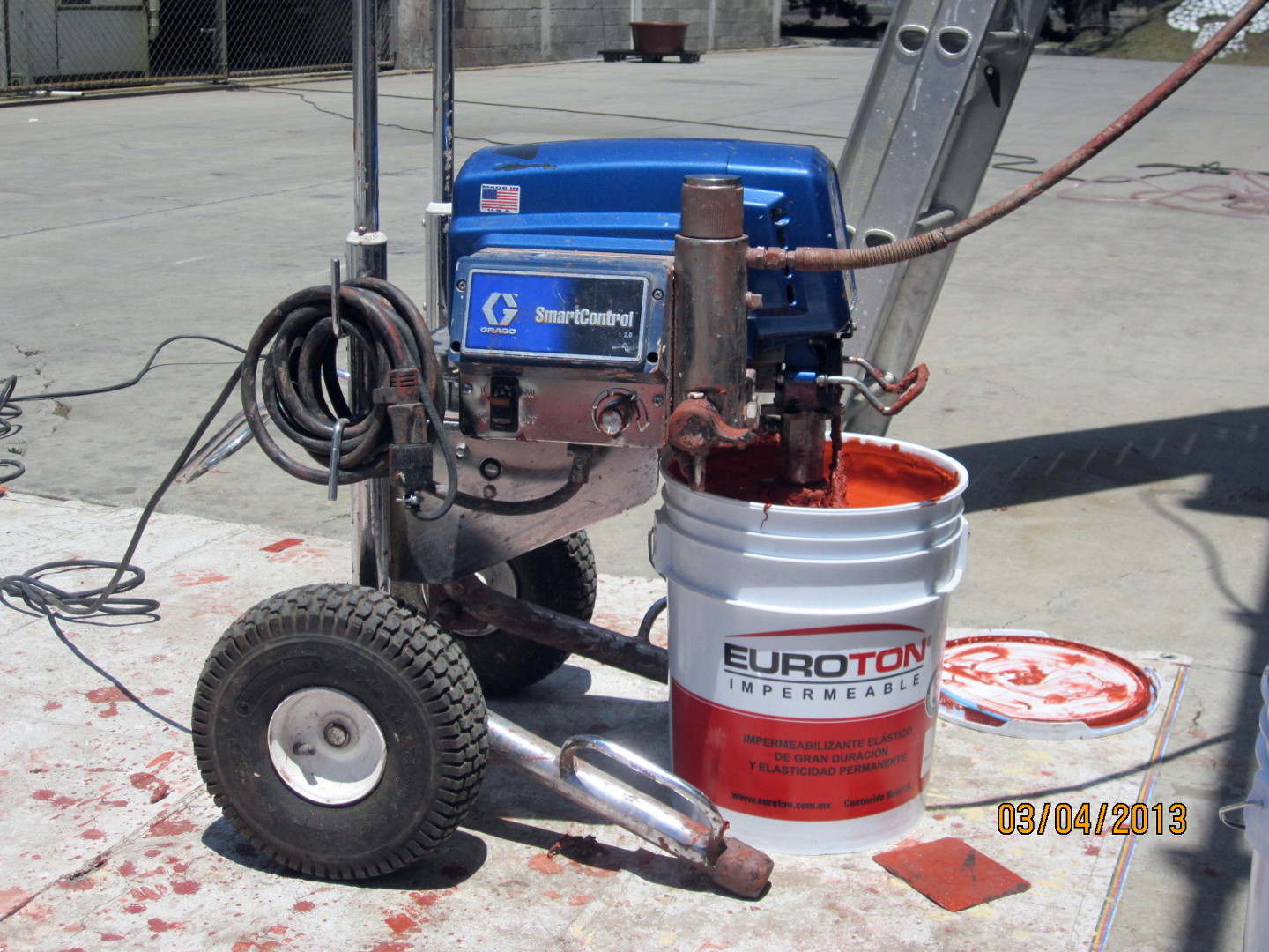 Aplicación de Impermeabilizante Acrílico.